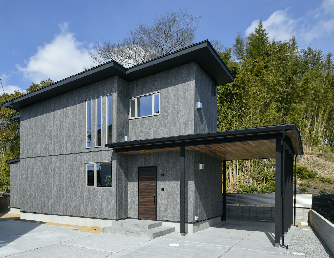 【施工事例】土地の形を有効利用。「渡り廊下」のある家｜岡山・倉敷の注文住宅ならFORT建築設計