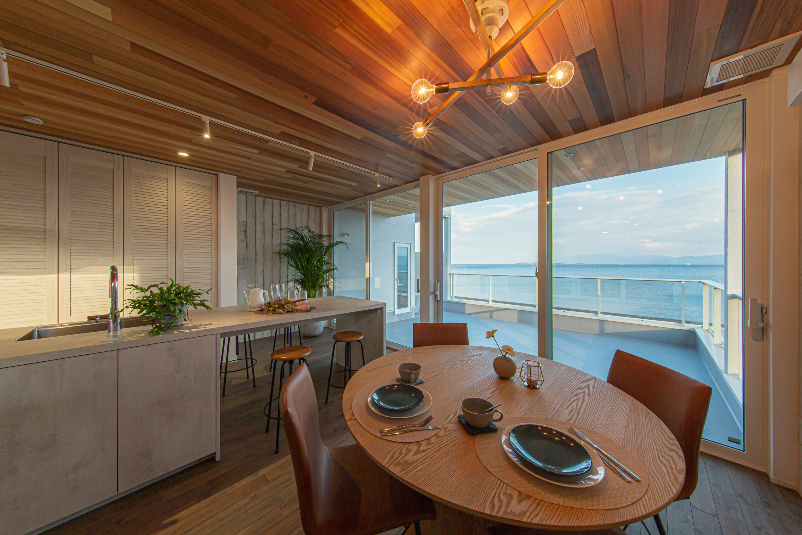 木のぬくもりが包む、心地よいインテリア